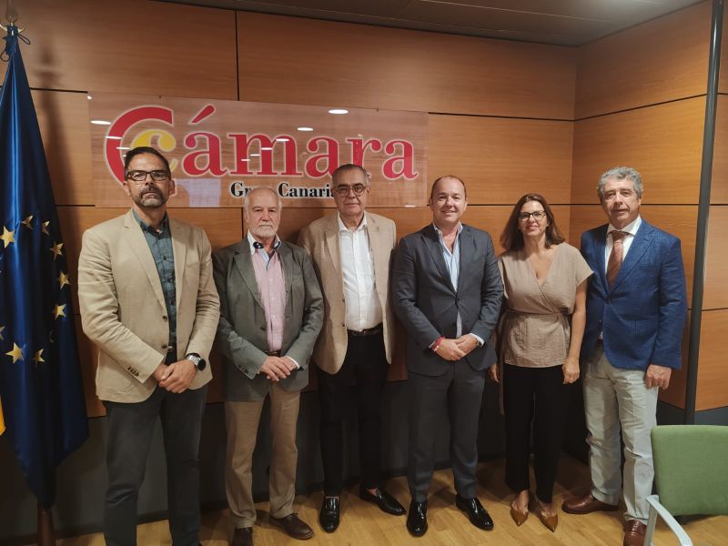 El impulso del turismo en Canarias sigue beneficiando a sectores clave como la alimentación y el ocio