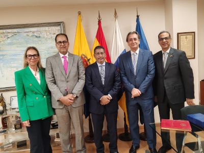 La Cámara recibe al ministro de Equipamiento y Transportes de Mauritania para reforzar la cooperación económica