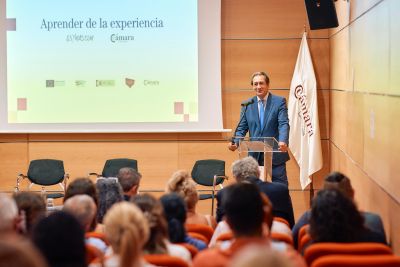 La Cámara de Gran Canaria, 65YMÁS y Fernando Romay unidos en la campaña “Aprender de la Experiencia”