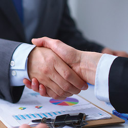 LA CAMARA OFICIAL DE COMERCIO, INDUSTRIA, SERVICIOS Y NAVEGACIÓN DE GRAN CANARIA necesita incorporar un licenciado